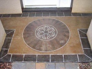 Round Interwoven Celtic Design - Concrete Resurrection